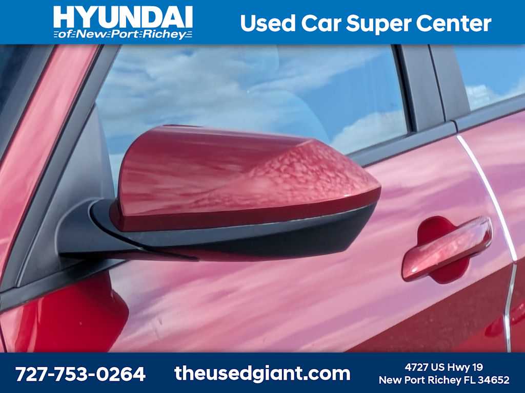 Thumbnail: 2024 Hyundai Elantra - 11