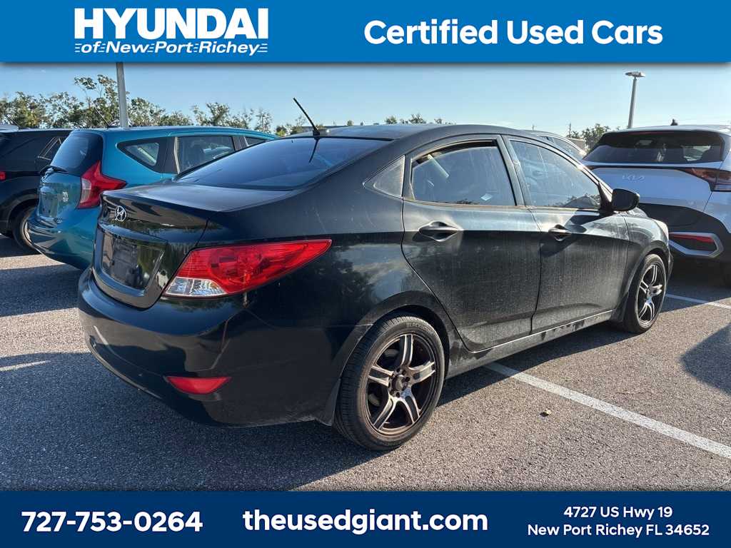 Thumbnail: 2014 Hyundai Accent - 3