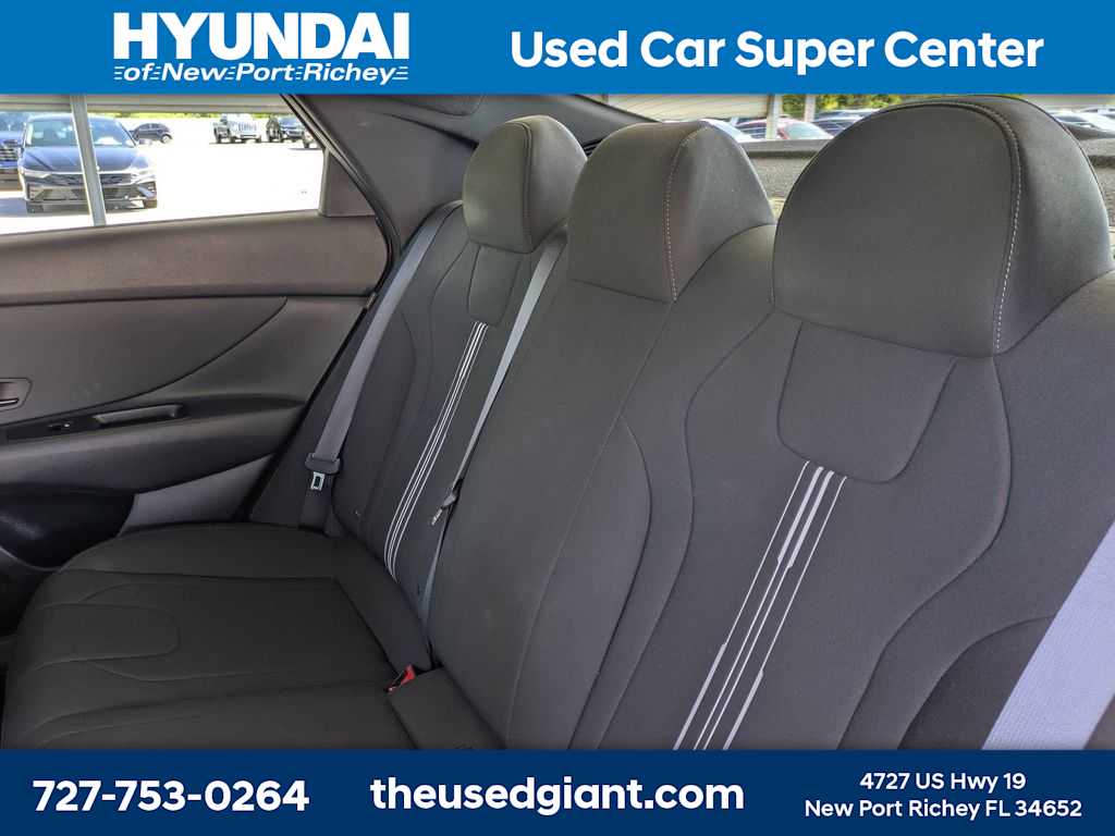 Thumbnail: 2025 Hyundai Elantra - 13