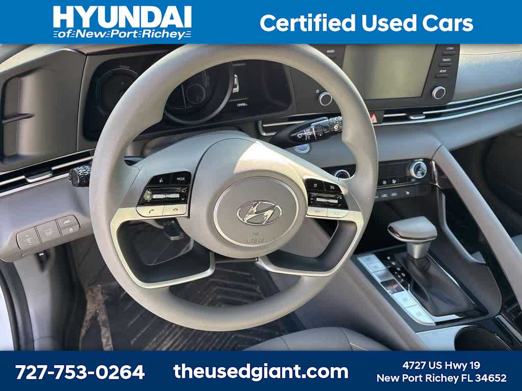 Thumbnail: 2023 Hyundai Elantra - 11