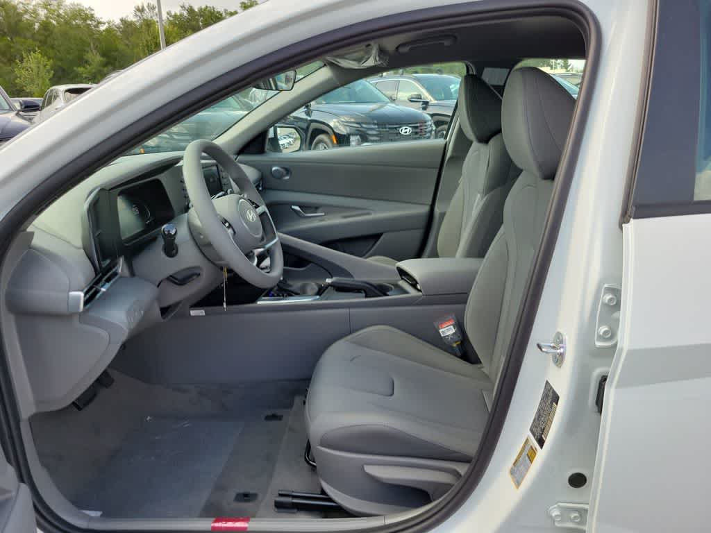 Thumbnail: 2026 Hyundai Elantra - 22