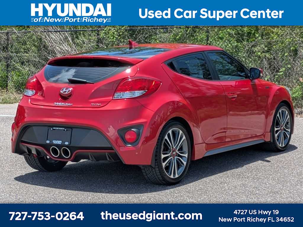 Thumbnail: 2016 Hyundai Veloster - 5