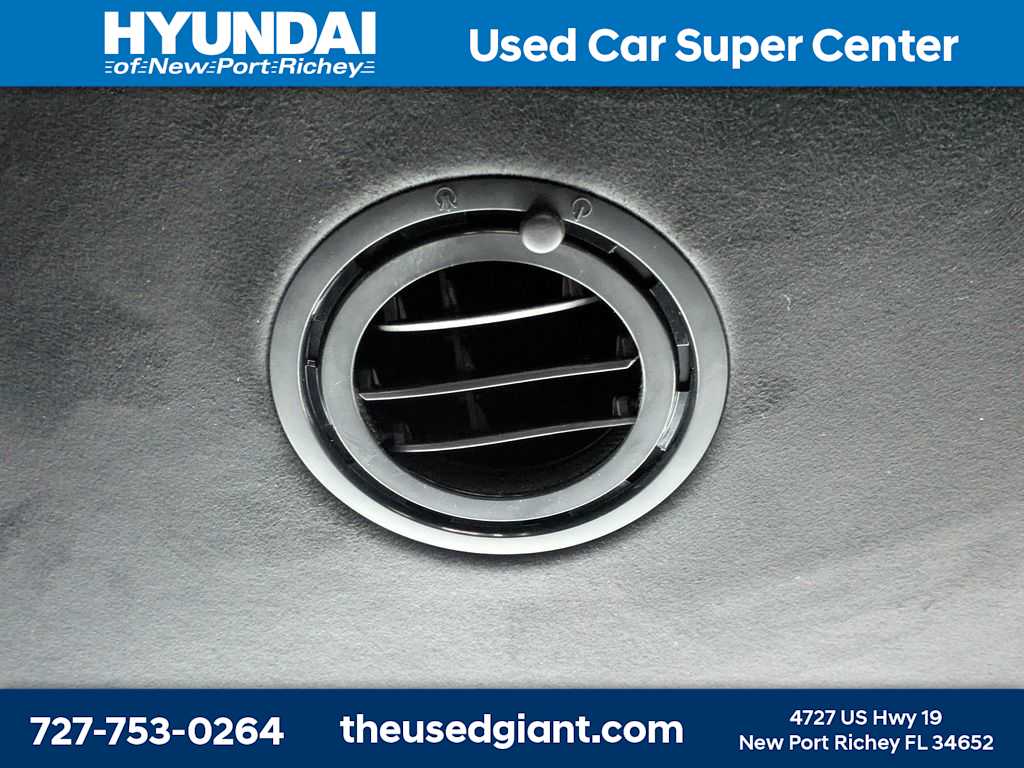 Thumbnail: 2024 Hyundai Palisade - 17