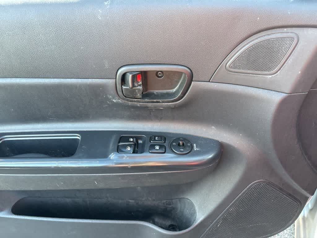 Thumbnail: 2010 Hyundai Accent - 9