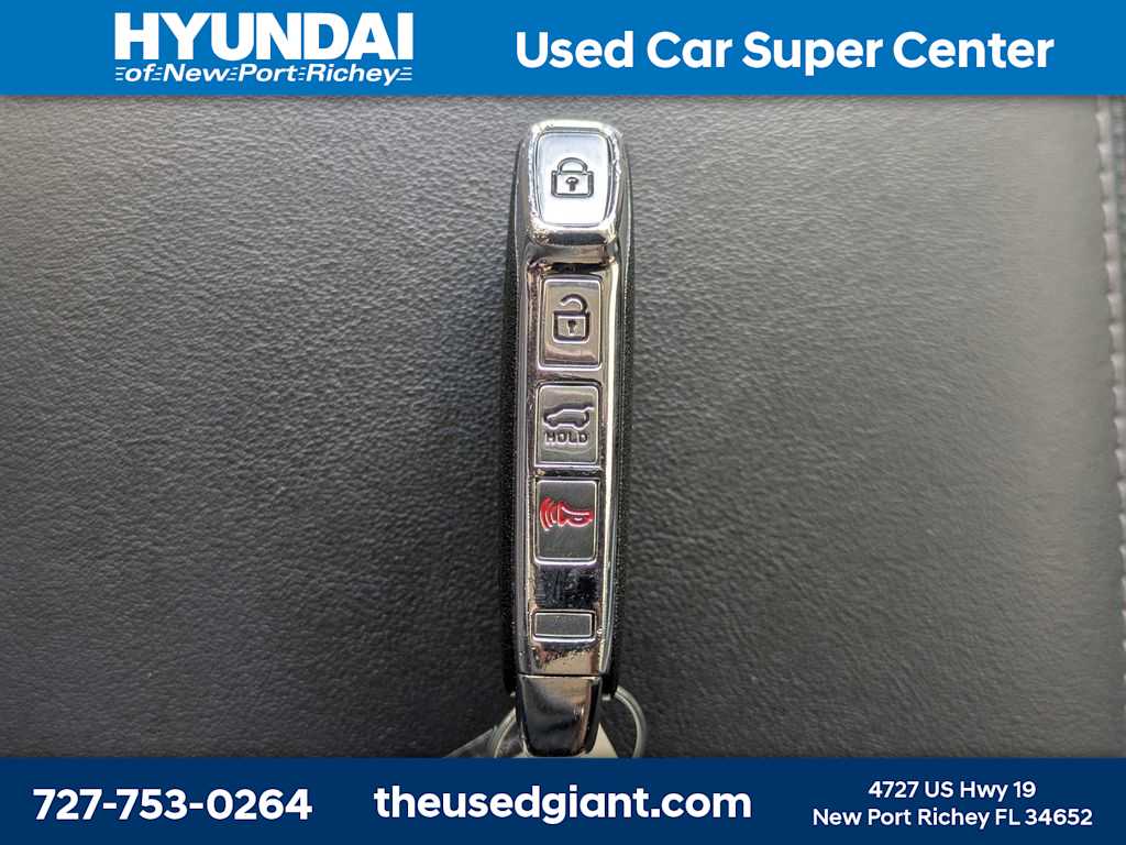 Thumbnail: 2023 Kia Sorento - 45
