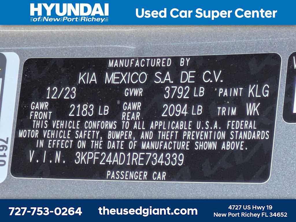 Thumbnail: 2024 Kia Forte - 32