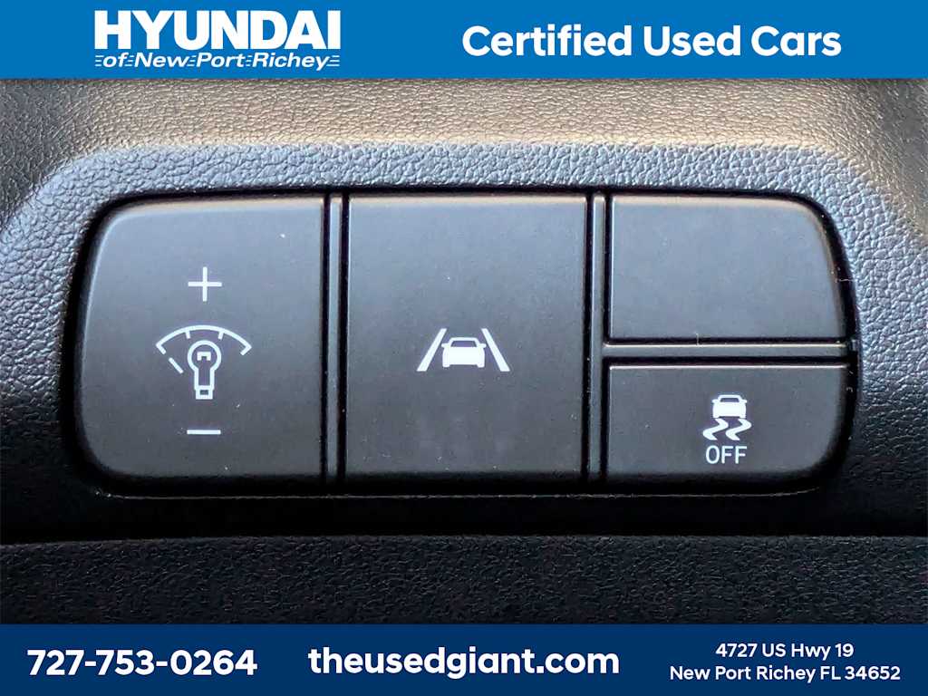 Thumbnail: 2023 Hyundai Elantra - 22