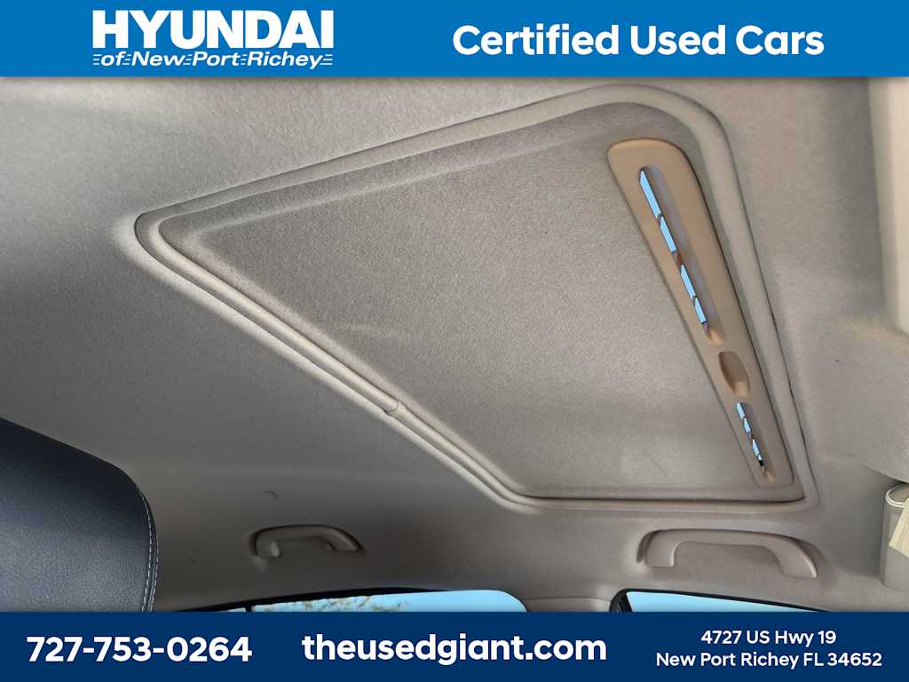 2009 Mazda Mazda5 Grand Touring 8