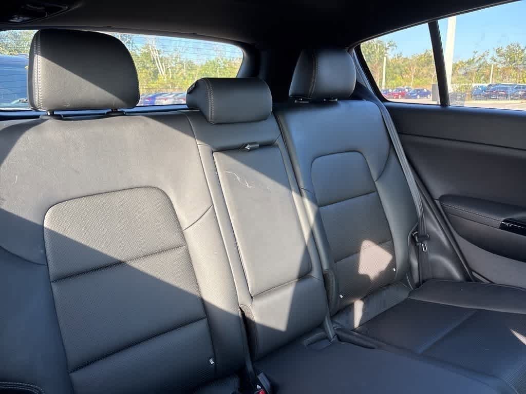 Thumbnail: 2022 Kia Sportage - 9