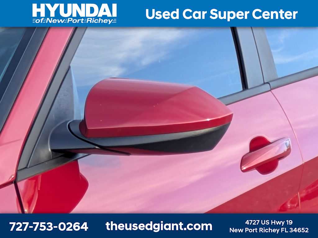 Thumbnail: 2022 Hyundai Elantra - 11