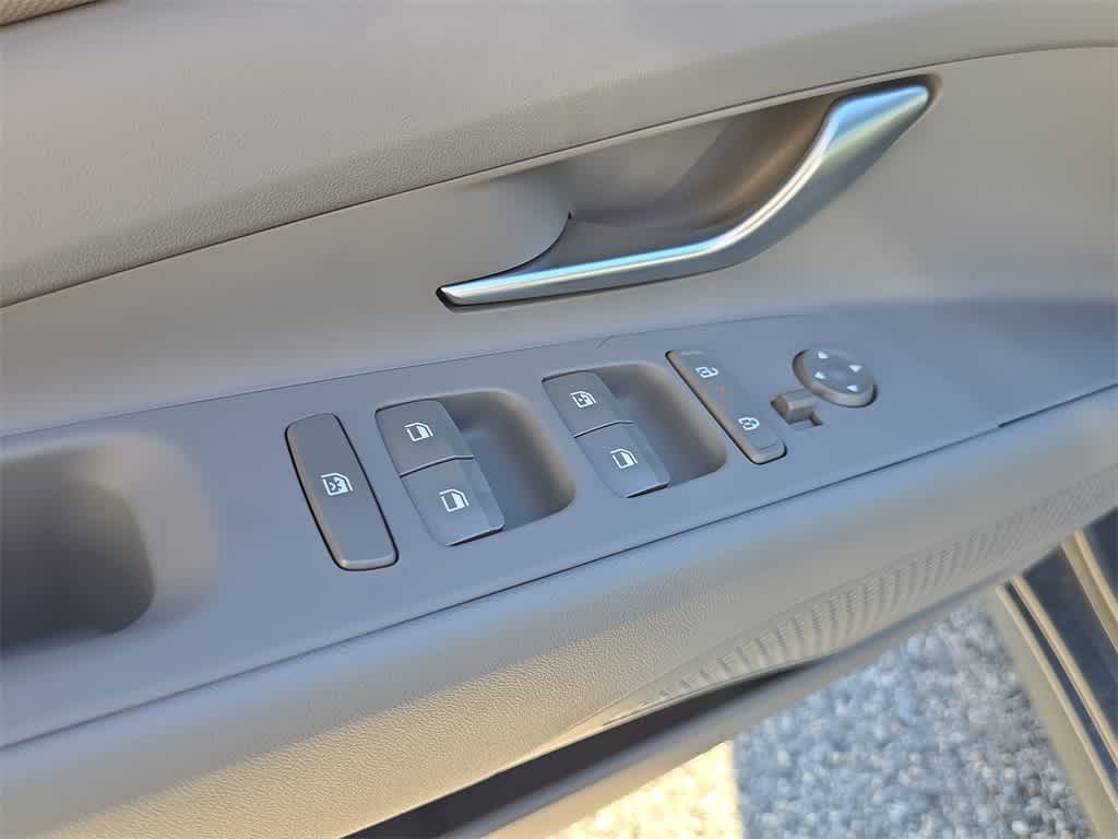 Thumbnail: 2026 Hyundai Elantra - 16