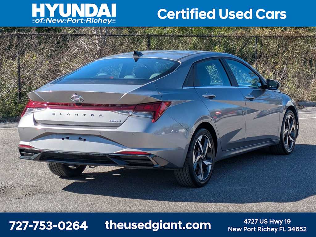 Thumbnail: 2023 Hyundai Elantra - 5