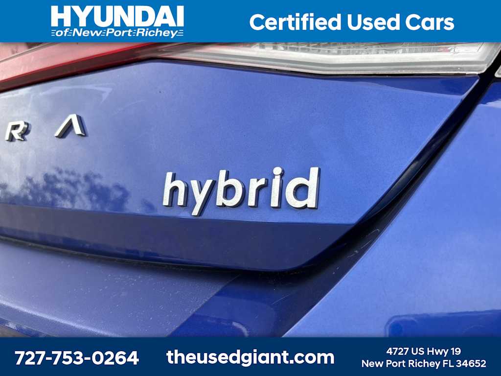 Thumbnail: 2023 Hyundai Elantra - 5