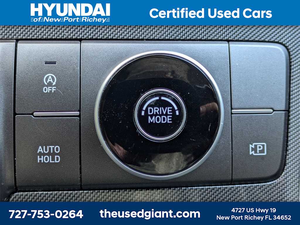 Thumbnail: 2021 Hyundai Santa Fe - 25