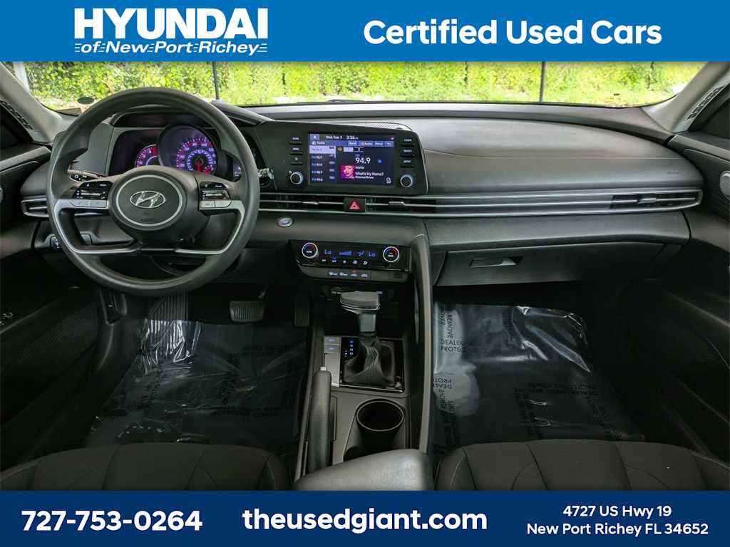 Thumbnail: 2021 Hyundai Elantra - 14