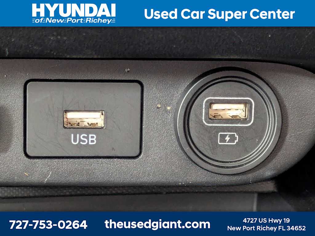 Thumbnail: 2023 Hyundai Elantra - 20