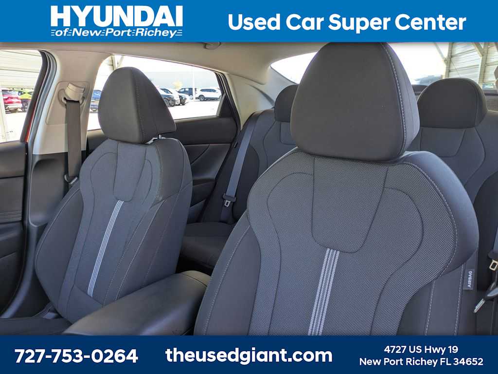 Thumbnail: 2025 Hyundai Elantra - 7