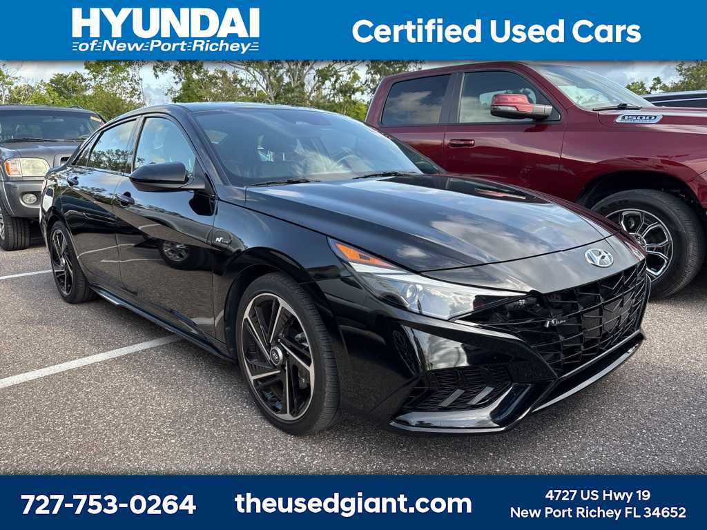 Thumbnail: 2023 Hyundai Elantra - 4