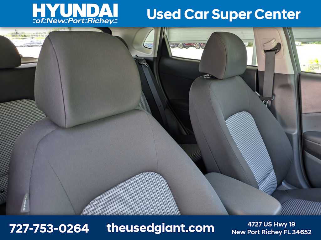 Thumbnail: 2020 Hyundai Kona - 6