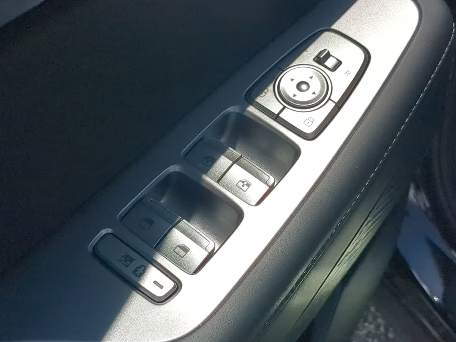 Thumbnail: 2025 Hyundai Palisade - 16