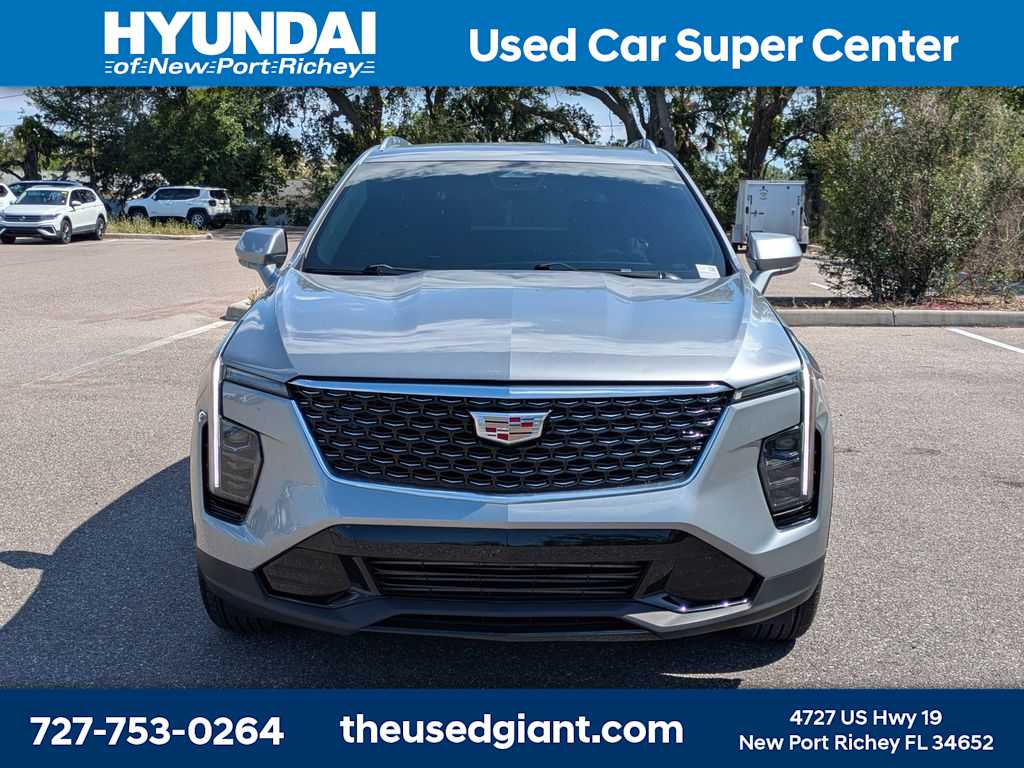 Thumbnail: 2024 Cadillac XT4 - 8