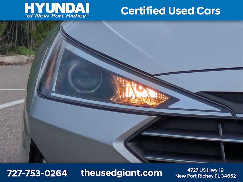 Thumbnail: 2019 Hyundai Elantra - 9