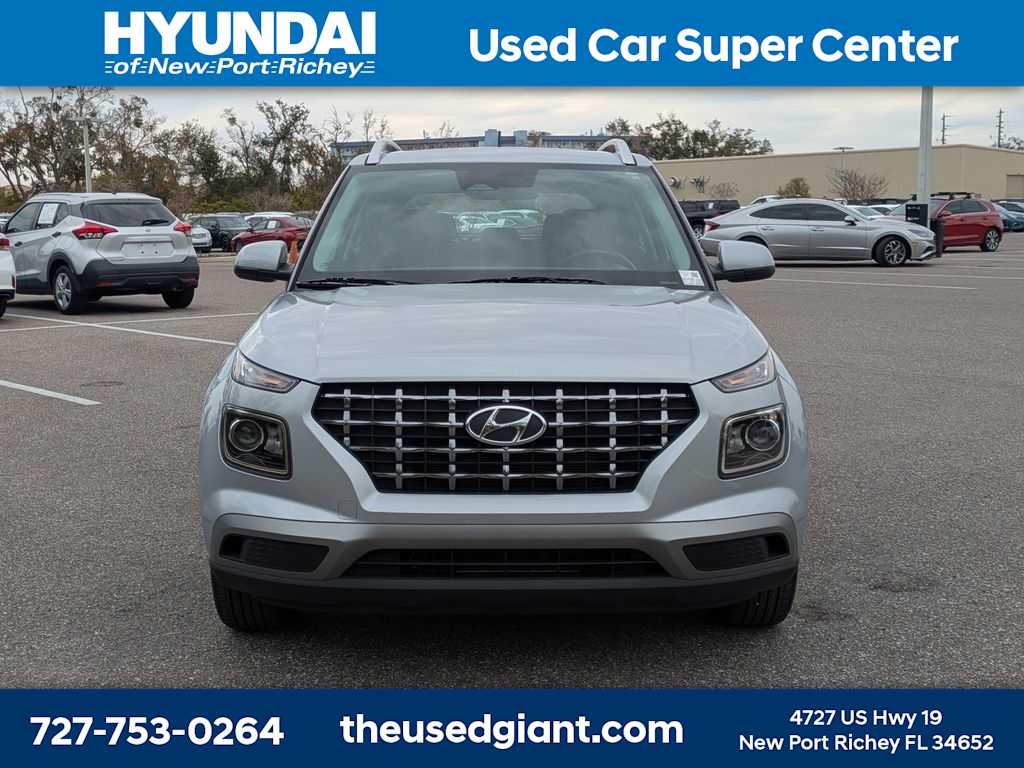 Thumbnail: 2023 Hyundai Venue - 8