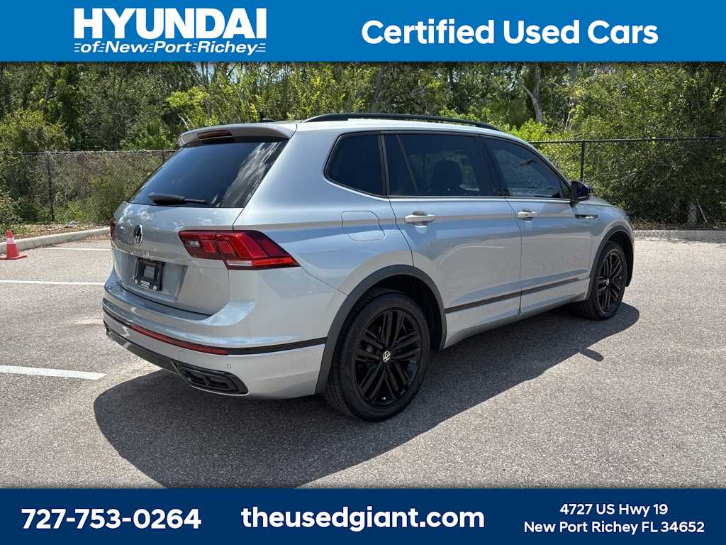 Thumbnail: 2022 Volkswagen Tiguan - 5