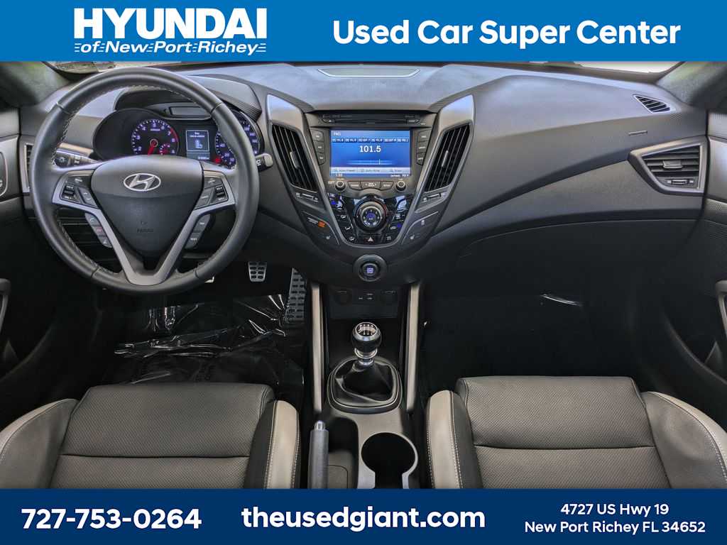 Thumbnail: 2016 Hyundai Veloster - 16