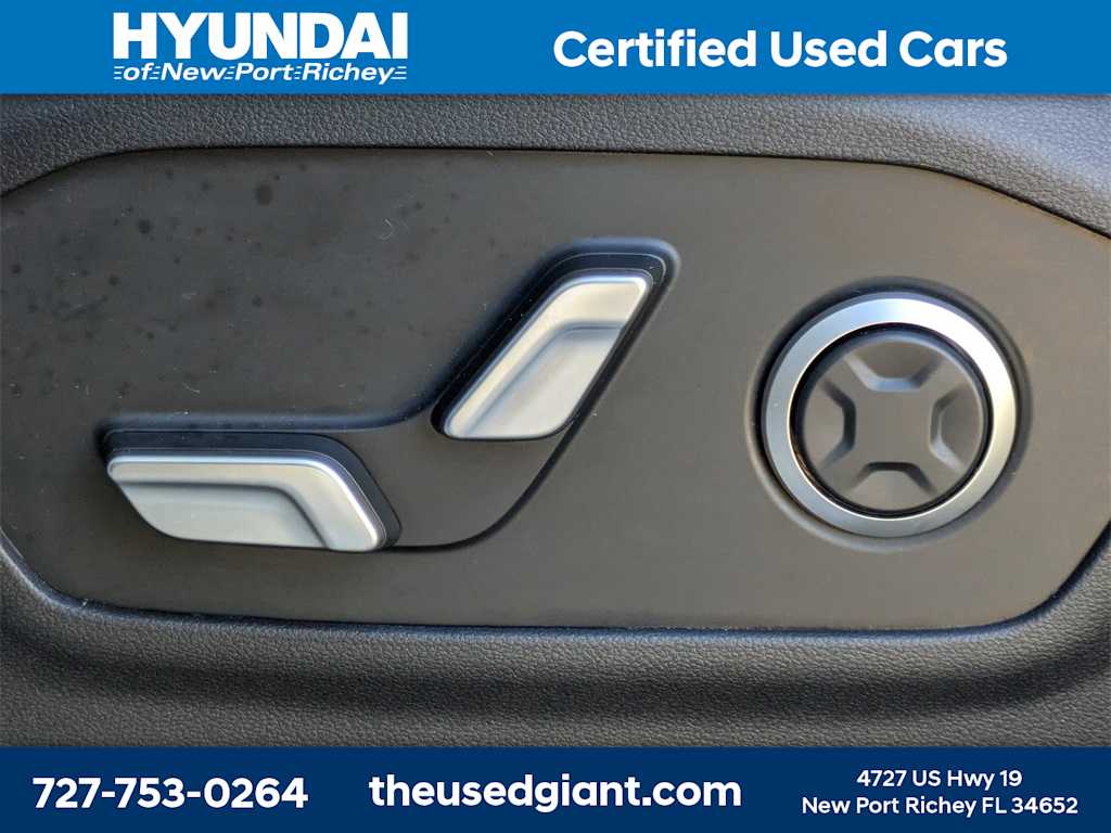 Thumbnail: 2025 Hyundai Santa Fe - 28