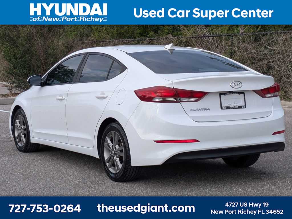 Thumbnail: 2018 Hyundai Elantra - 3