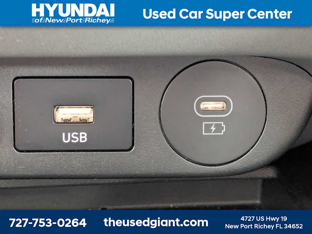 Thumbnail: 2025 Hyundai Elantra - 20