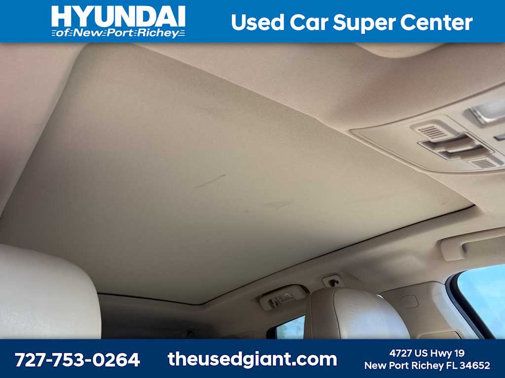 Thumbnail: 2011 Cadillac SRX - 8