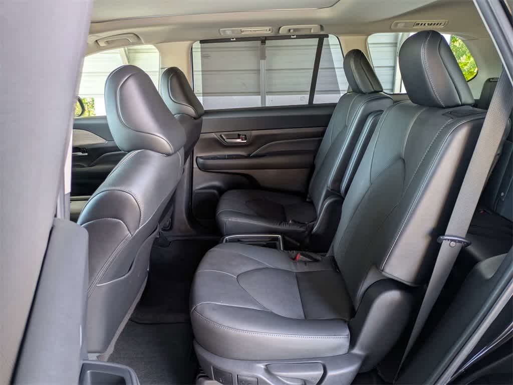 Thumbnail: 2024 Toyota Grand Highlander - 20