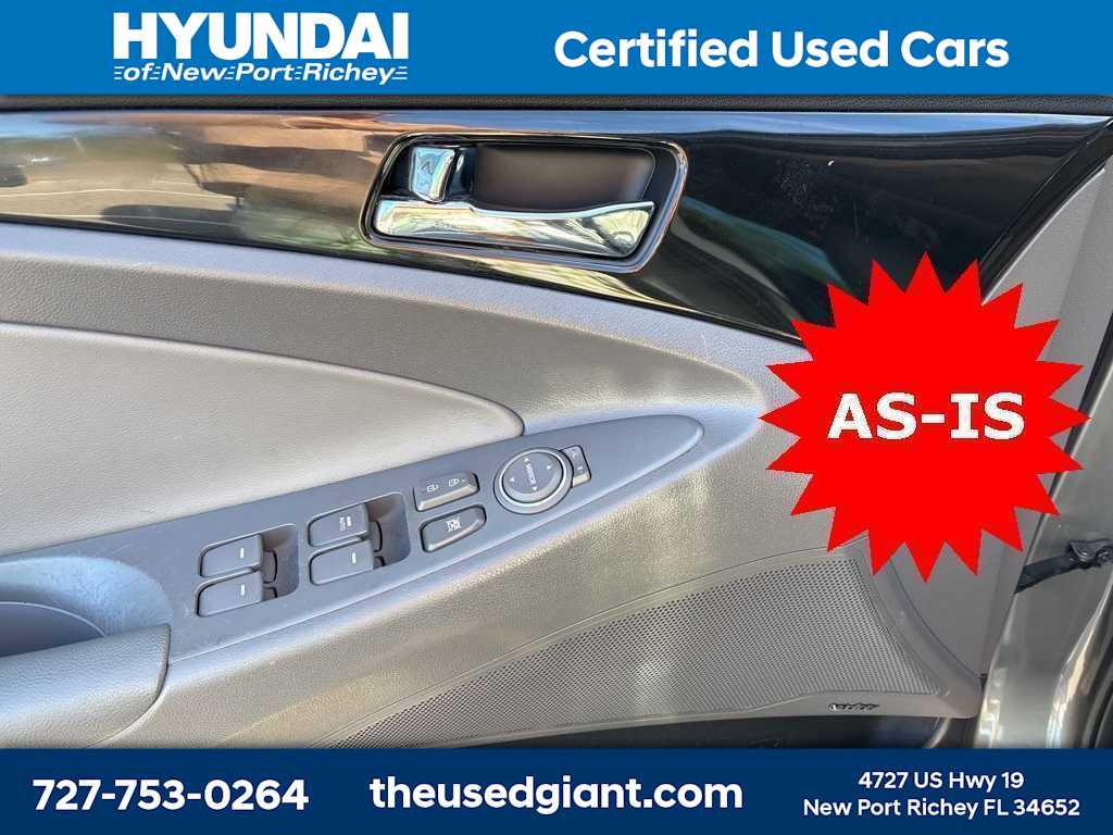 Thumbnail: 2013 Hyundai Sonata - 11