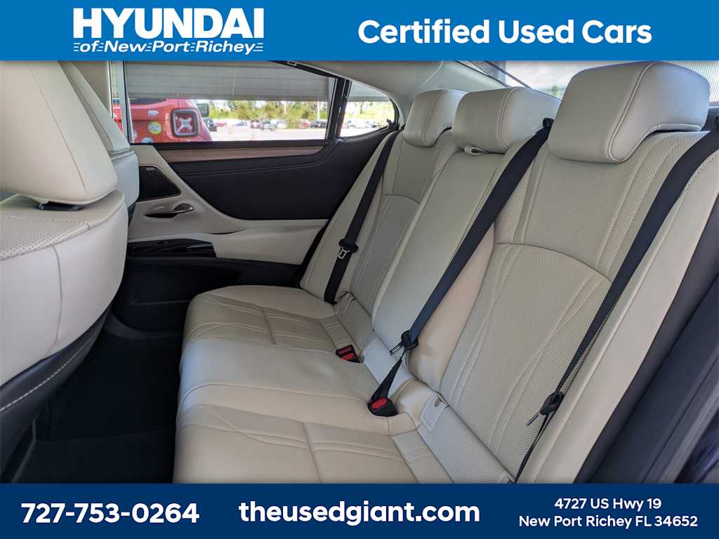 Thumbnail: 2025 Lexus ES - 13