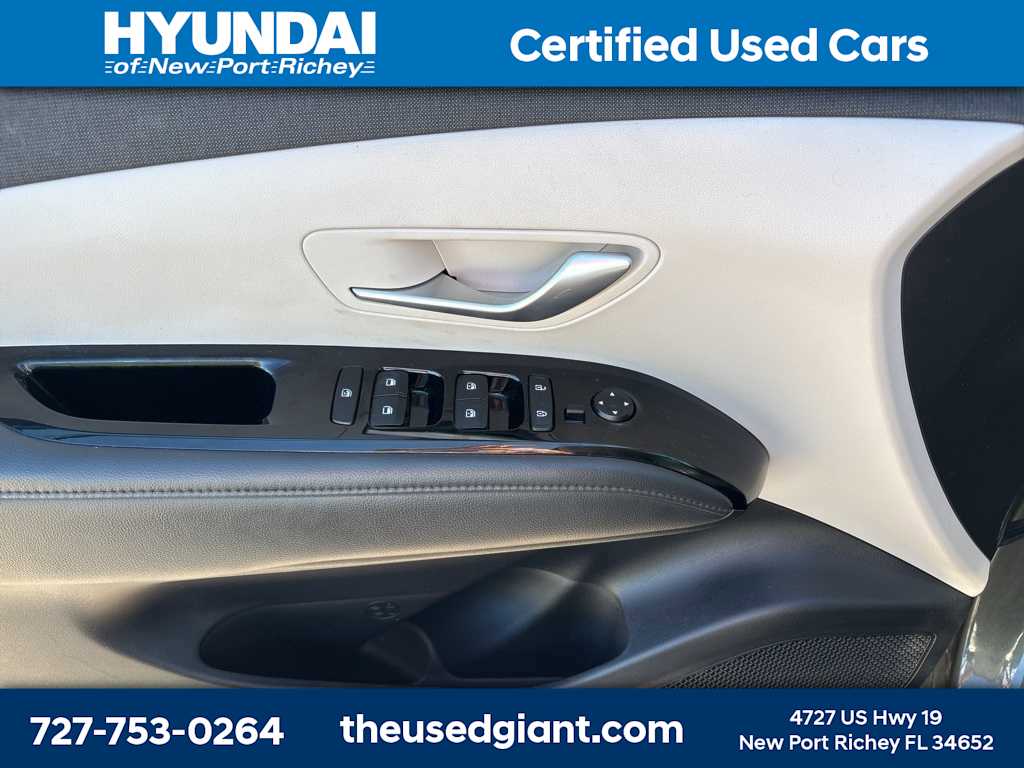 Thumbnail: 2022 Hyundai Tucson - 10