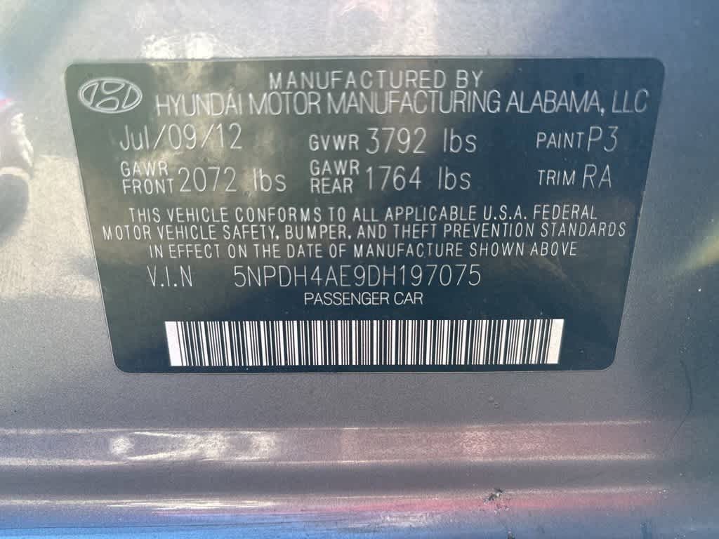 Thumbnail: 2013 Hyundai Elantra - 12