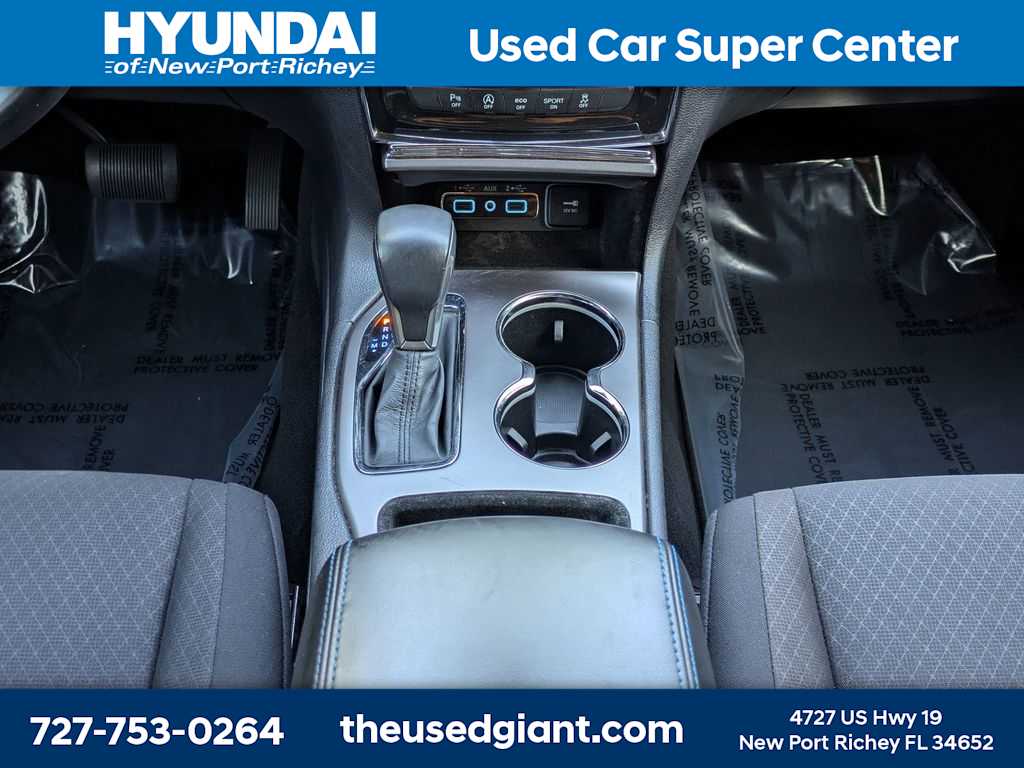 Thumbnail: 2019 Jeep Grand Cherokee - 21