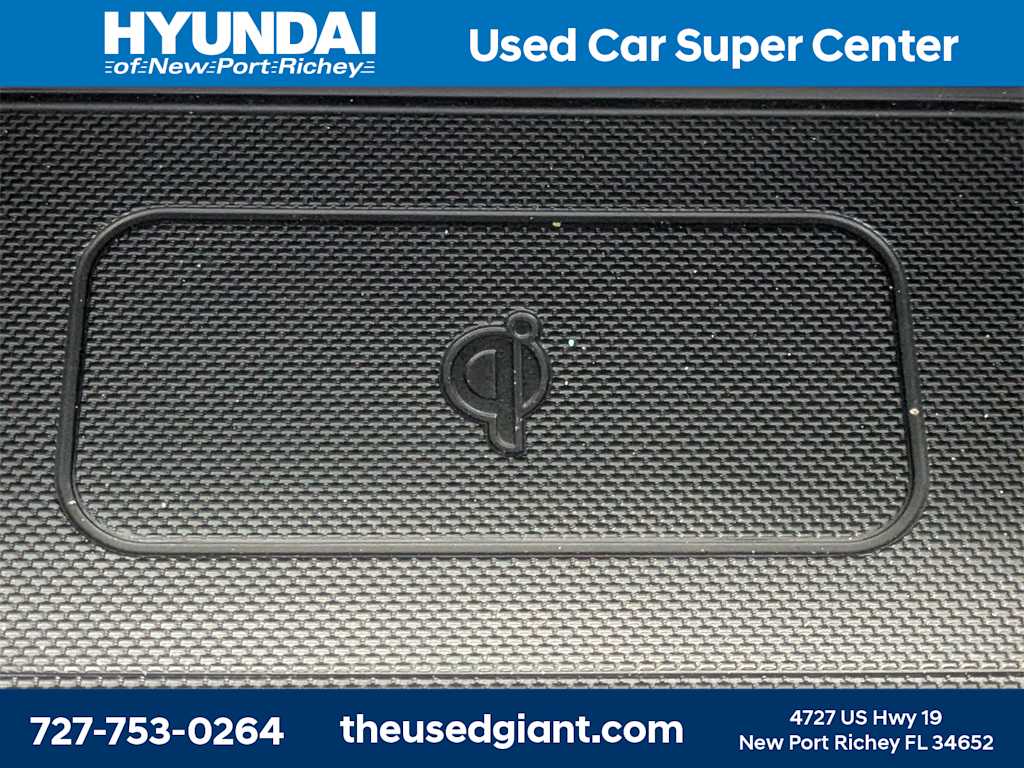 Thumbnail: 2020 Hyundai Santa Fe - 27