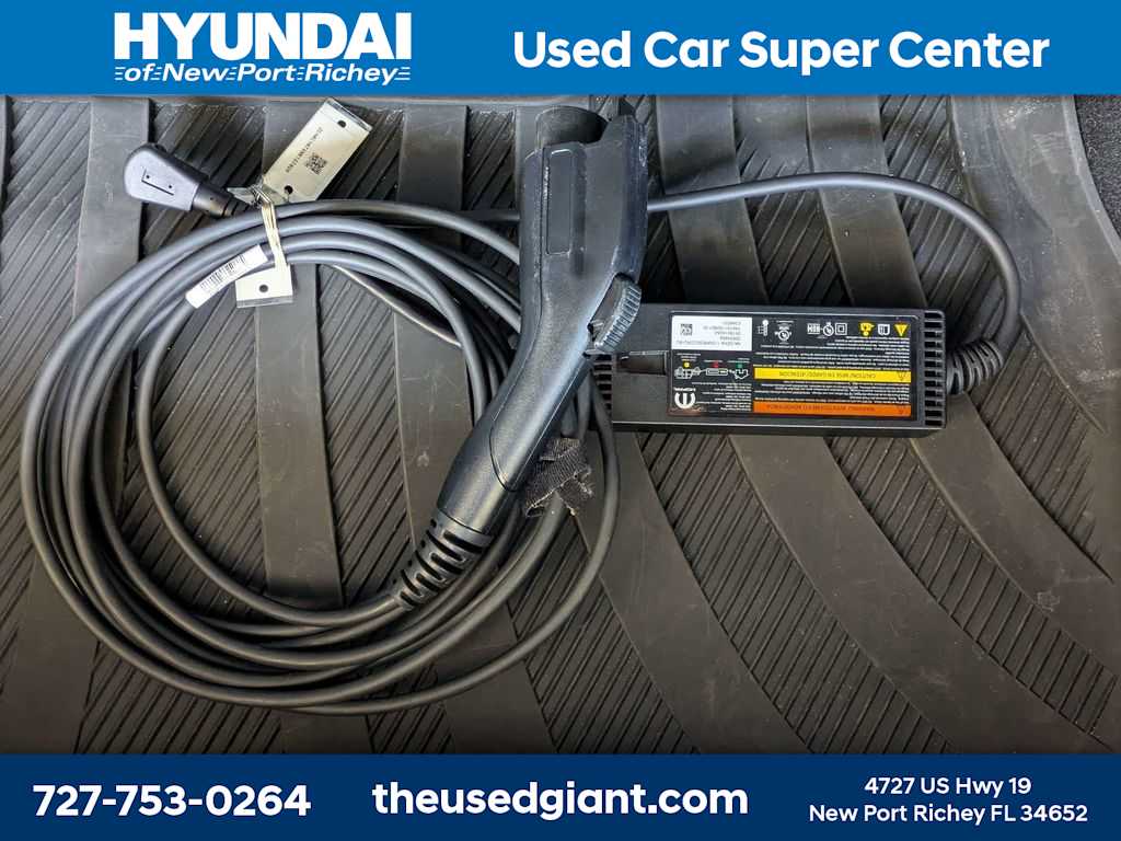 Thumbnail: 2022 Chrysler Pacifica - 14