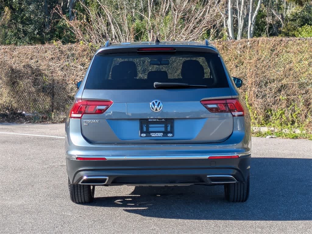 Thumbnail: 2021 Volkswagen Tiguan - 4