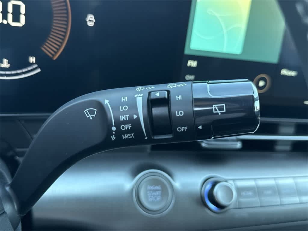 2025 Hyundai Kona SEL 24