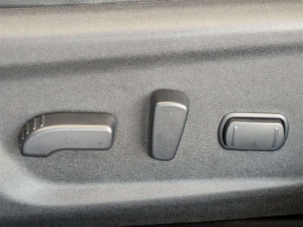 Thumbnail: 2022 Nissan Altima - 21