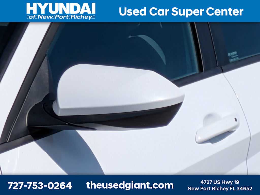 Thumbnail: 2025 Hyundai Elantra - 11