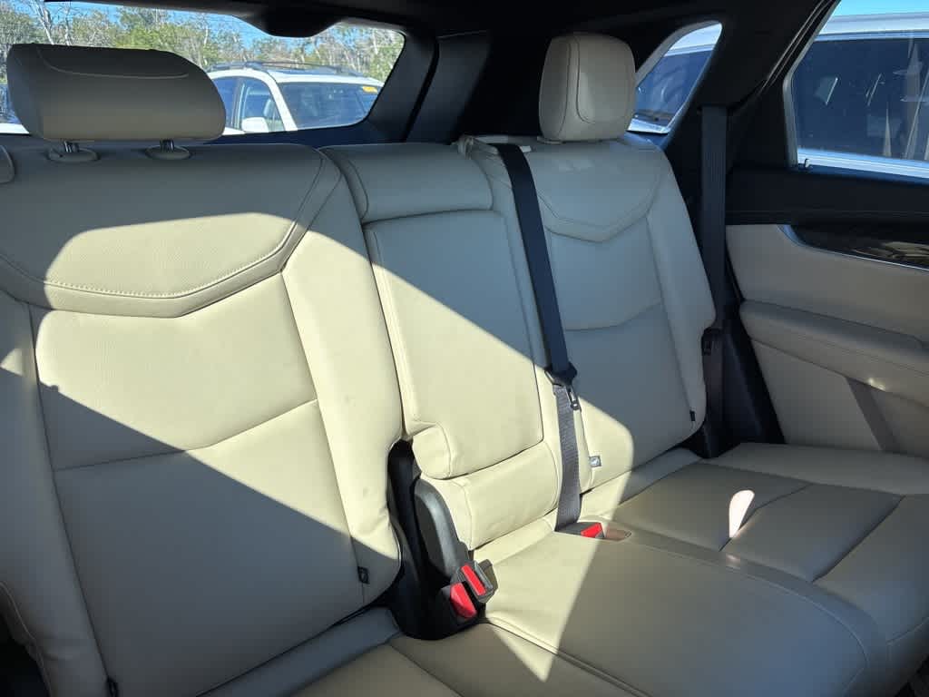 Thumbnail: 2018 Cadillac XT5 - 9