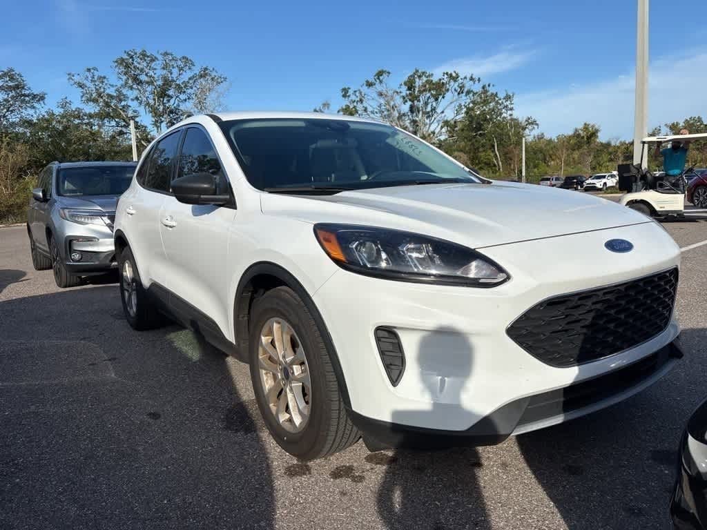 Used 2022 Ford Escape SE SUV