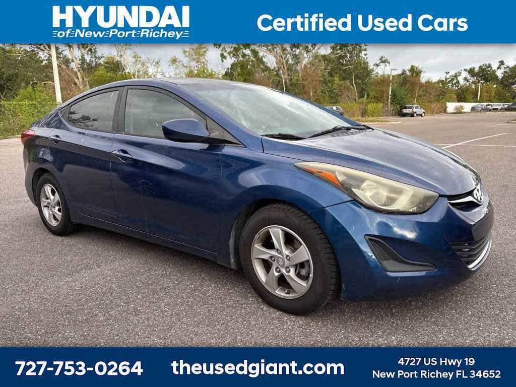 Thumbnail: 2015 Hyundai Elantra - 4