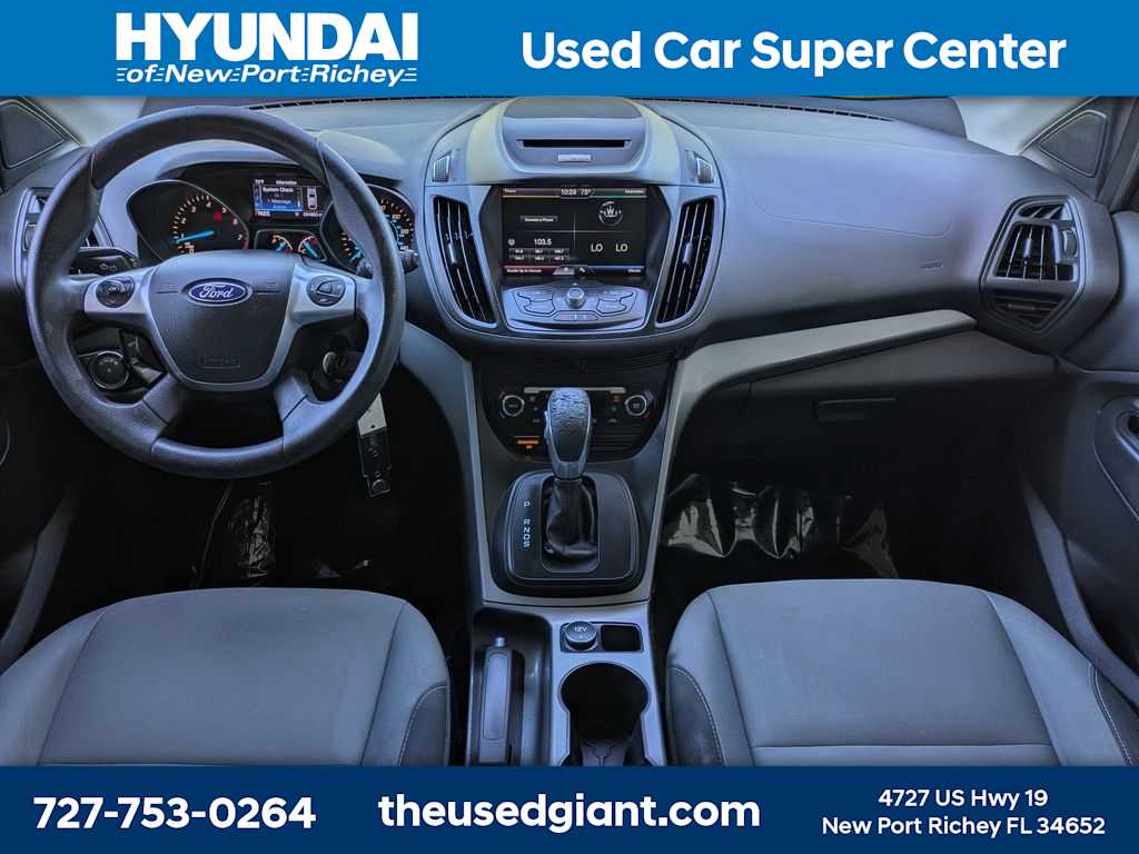 Thumbnail: 2015 Ford Escape - 17