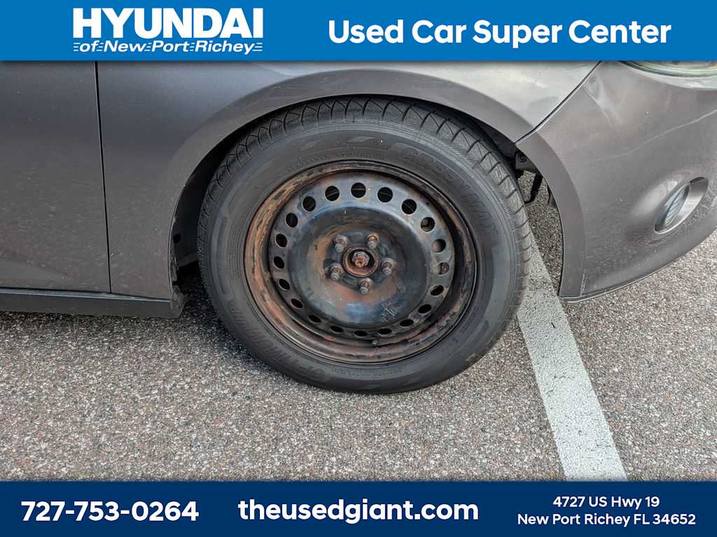 Thumbnail: 2014 Ford Focus - 6